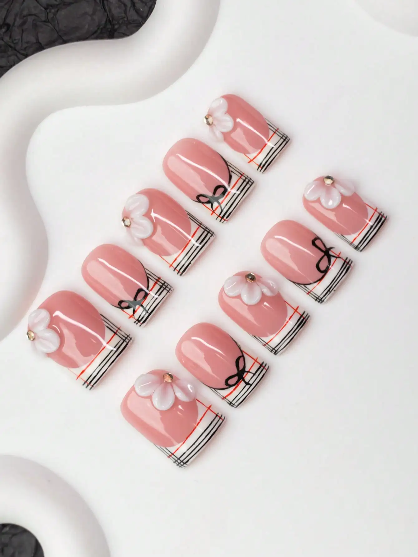 

10pcs Square Shaped Handmade Nail Tips, Y2K Girly Style, Nude & White Color With French Tips, Floral, Line, Bow Decor, Shiny Nai