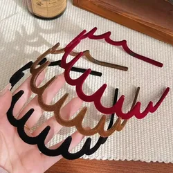 Flocking Plastic Teeth Headbands Fashion Wavy Headband with Combs Non-slip Velvet Hair Bands for Women Girls Hair Accessories