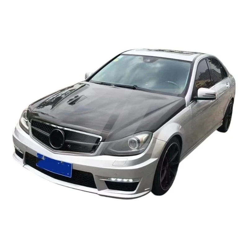 غطاء محرك السيارة من ألياف الكربون بفتحات تهوية لسيارة Mercedes-Benz CLA C-CLASS W204 2007