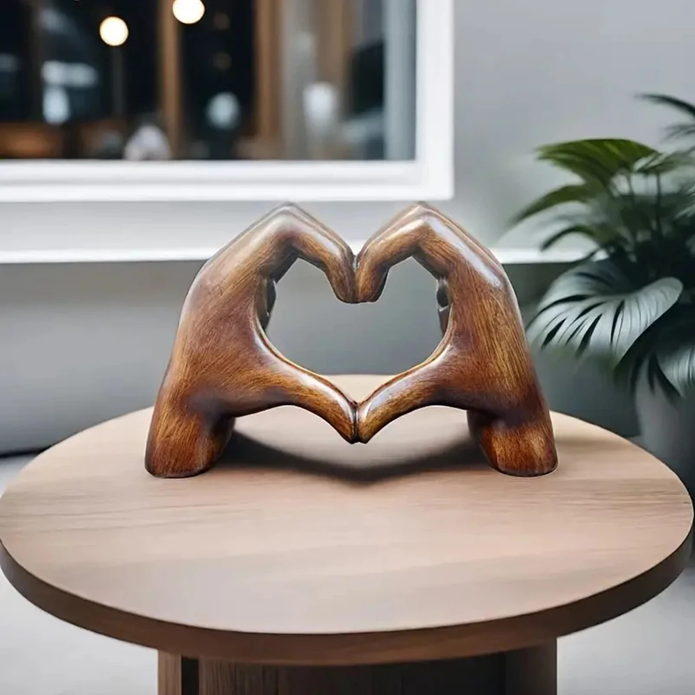 Heart Hands Statue Charming Wood Grain Effect Love Sculpture Heart Hands Ornament Love Hand Gesture Statues Ideal for Home Decor