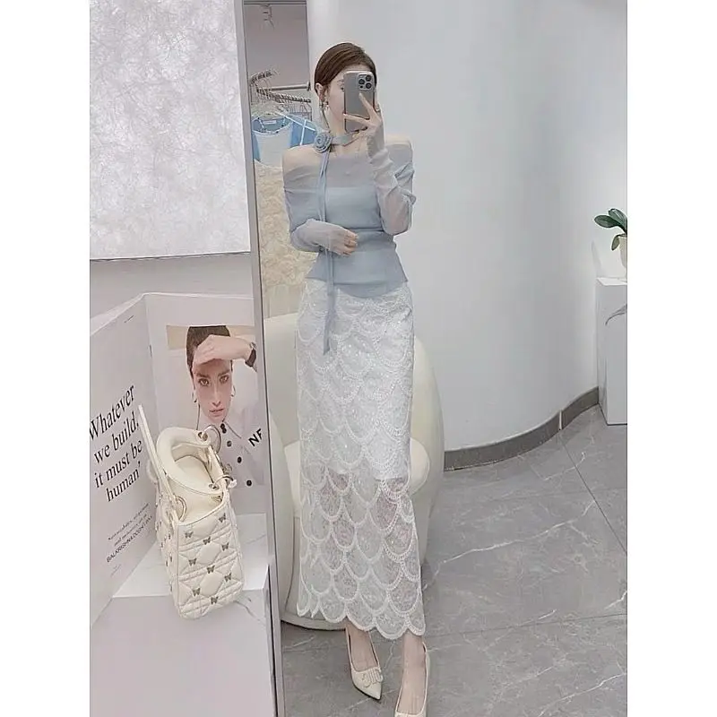 

Новый элитный роскошный женский комплект из двух предметов, элегантный тонкий пуловер с разрезным воротником и открытыми плечами + кружевная юбка, праздничный костюм