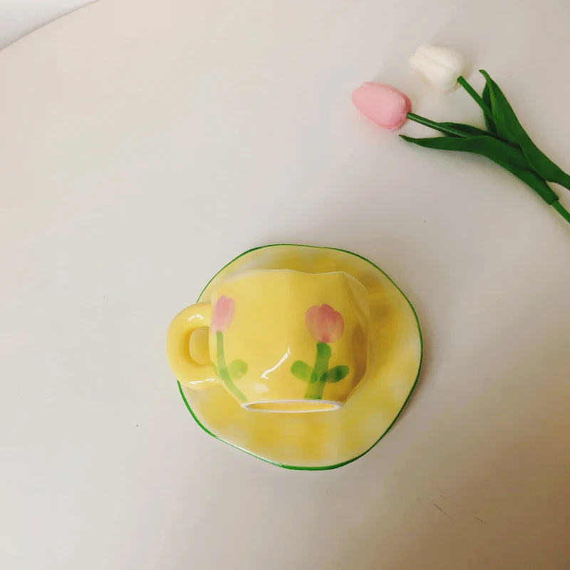 طقم كوب وصحون لطيف صغير هدية عتيقة كوب سيراميك مصنوع يدويًا بمقبض طقم قهوة بورسلين نسبرسو جميل #4