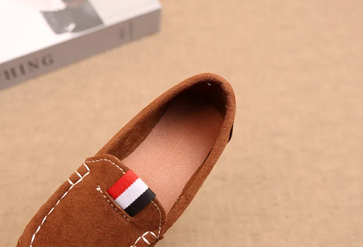 Kinder-Softloafer Frühling 2026 – Flache Schuhe für Baby-Jungen 1-10 Jahre, lässige Mokassins, rutschfeste Slipper, klassischer Freizeitschuh – Detail 13