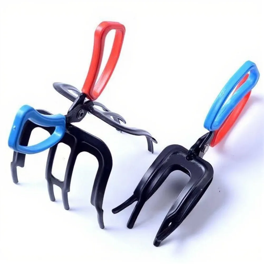 

1pc Two Three Claw Fish Gripper Catch Fish Control Clamp Fishing Tongs Metal Anti-Slip Extended Control Clip Fishing Accessories