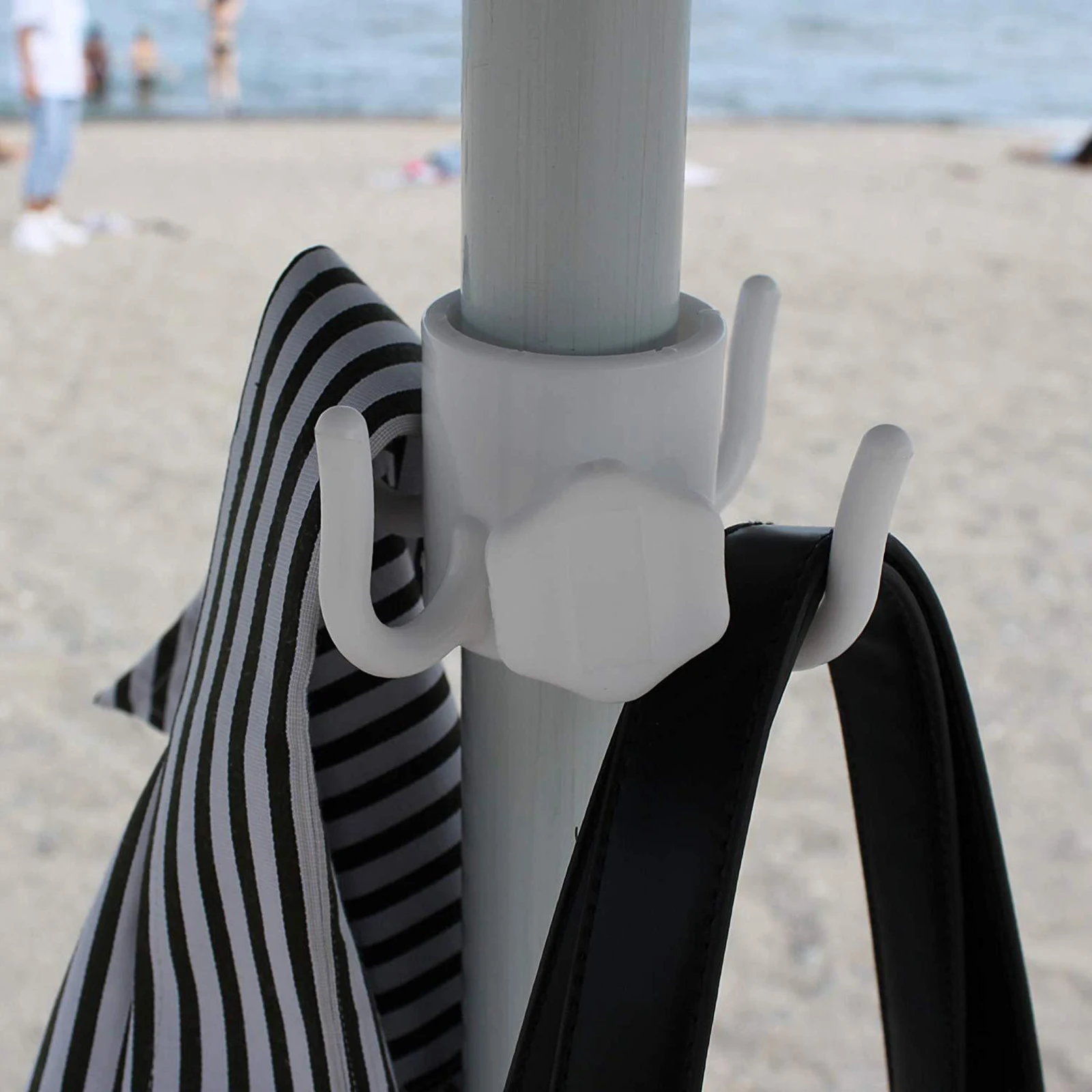 Durable Beach Umbrella Hanging Hook Plastic Umbrella Hook Hanging 4-Prongs Beach Umbrella Hanger Clips Holder