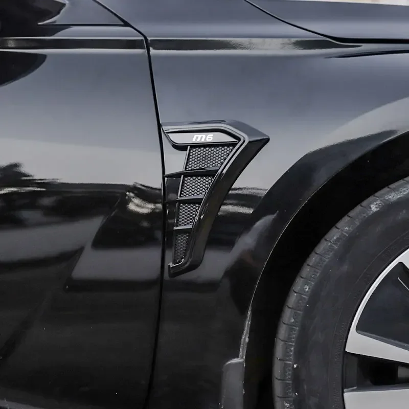 الكربون الأسود سيارة درابزين فتحات جانبية تدفق الهواء كمية ثقب القرش ثلاثية الأبعاد مصبغة ملصق غطاء لسيارات BMW M1 M2 M3 M4 M5 اكسسوارات السيارات