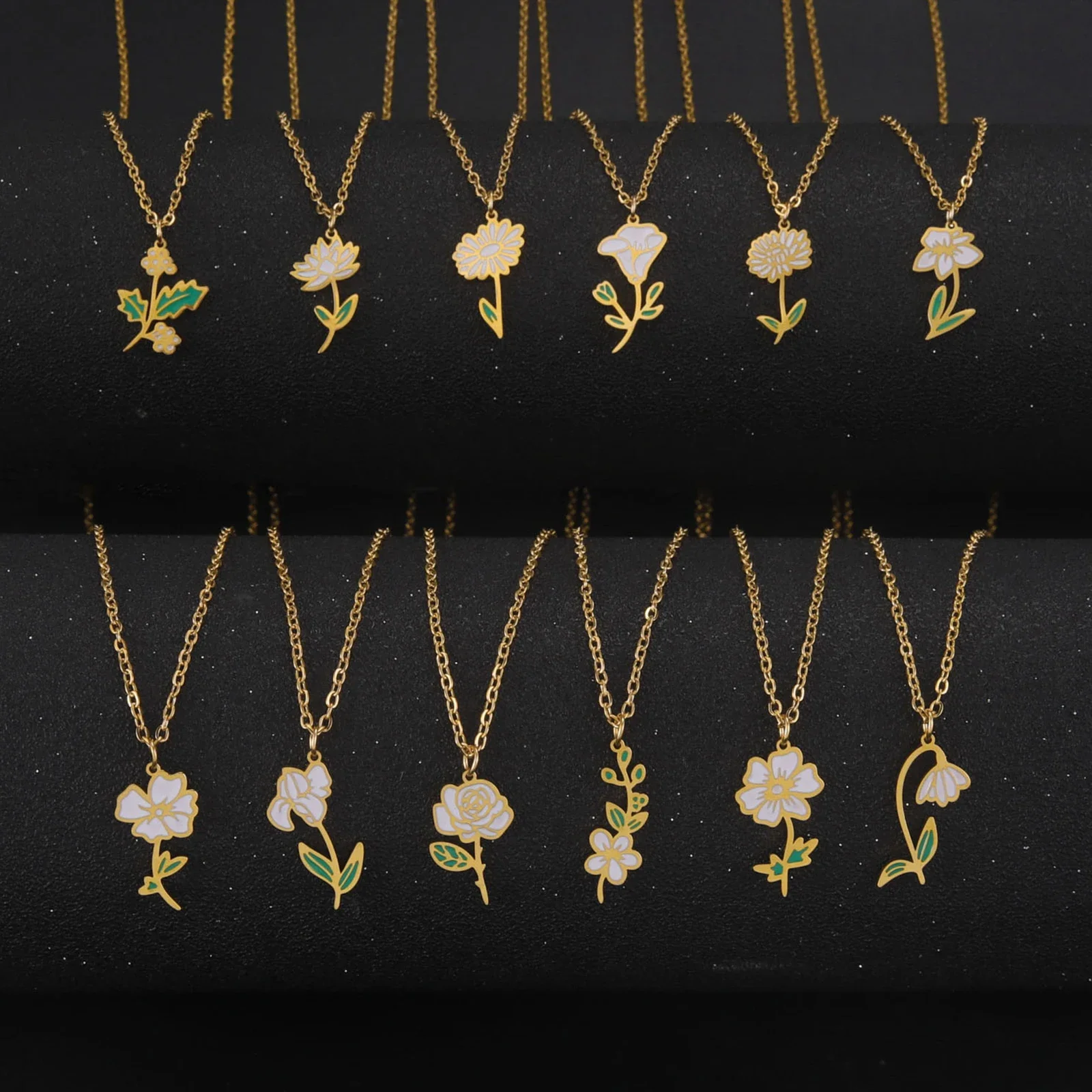 Skyrim 12 Birth Months Flower Necklace Stainless Steel White Green Enamel Daisy Rose Cosmos Pendant Neck Chains Birthday Gift
