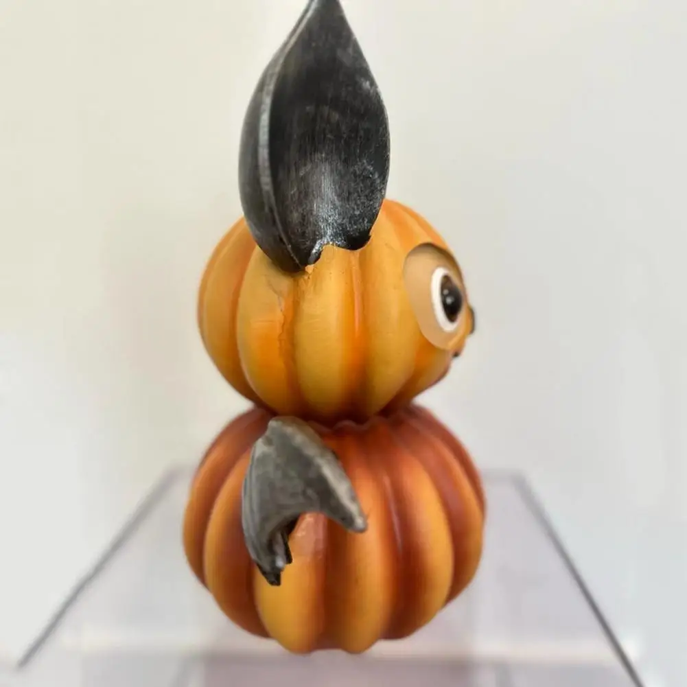 Halloween Pumpkin Figurine Spooky Halloween Pumpkin Bat Figurine Winged Resin Statue for Indoor Outdoor Garden Decor Spooky