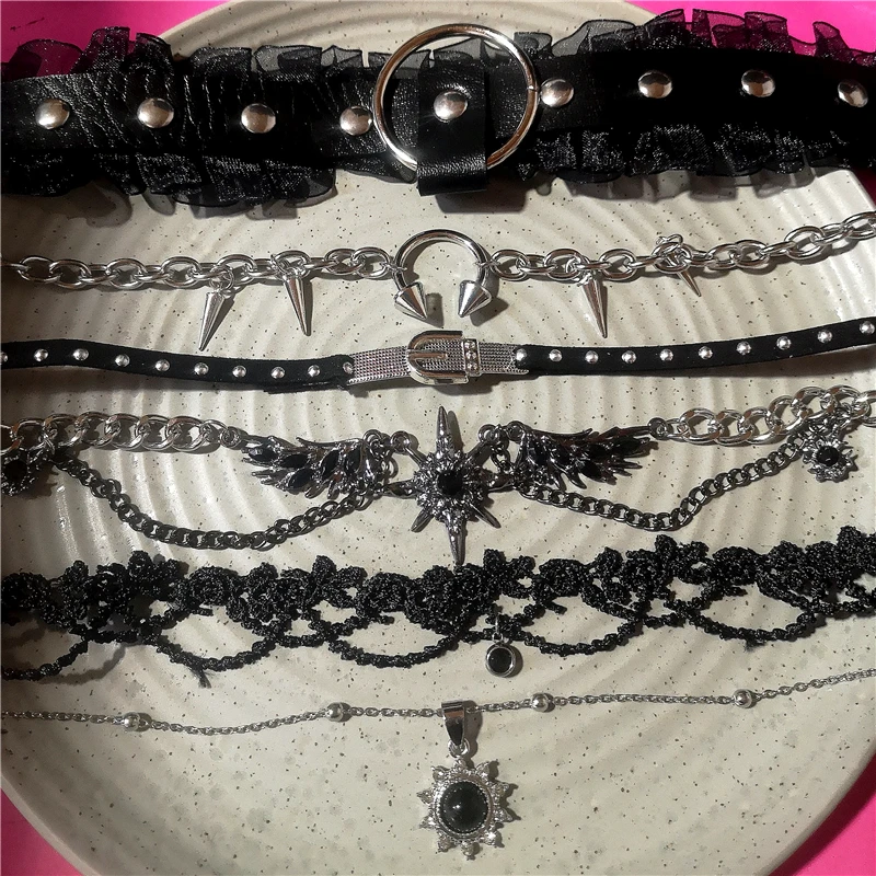 Goth Punk Black Wing Feather Star Sun Thorn Pendant Lace Chain Choker Necklace Women Men Y2K Personalized Jewelry Accessories