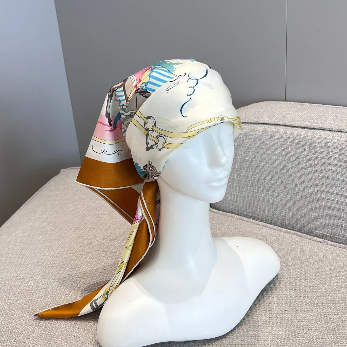 Hochwertige Seidenschals für Damen, vielseitiger quadratischer Schal aus Maulbeerseide, bedruckter Schal, modisches Schal-Accessoire, Geschenk, 90 x 90 cm