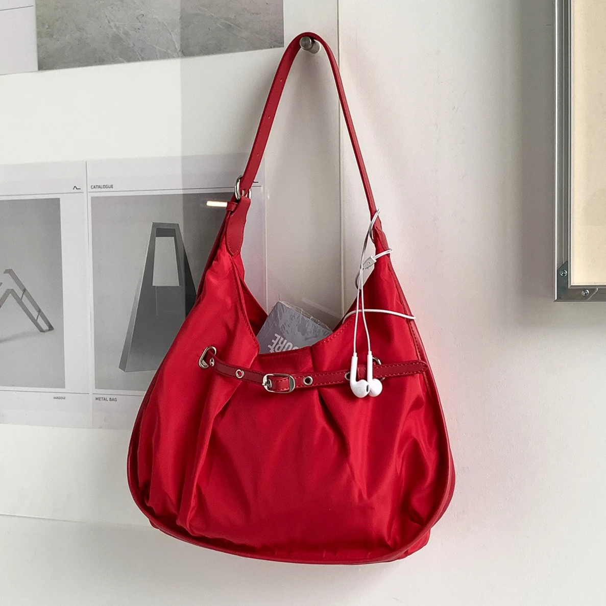 Fashion Nylon Women shoulder bag big capacity casual female Underarm bag Light female handbag Ideal for Daily Errands, Short