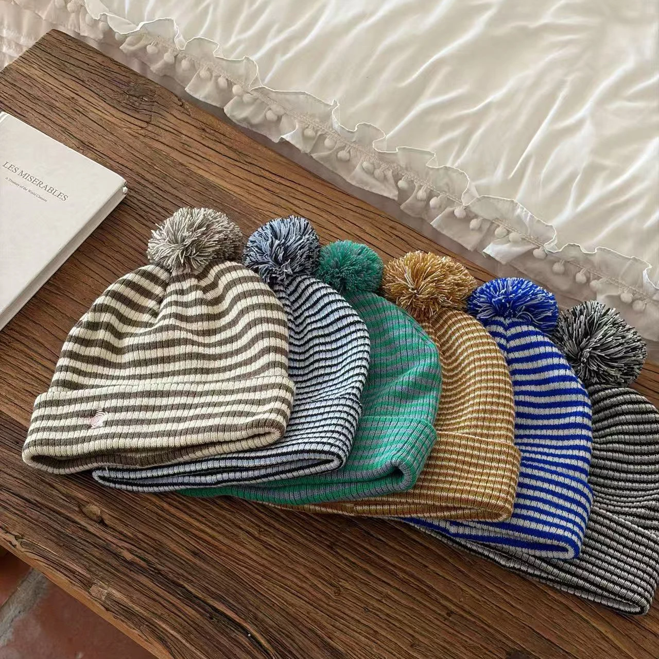 Gorro de punto a rayas unisex - Beanie Cuffed Knit reseña y precio