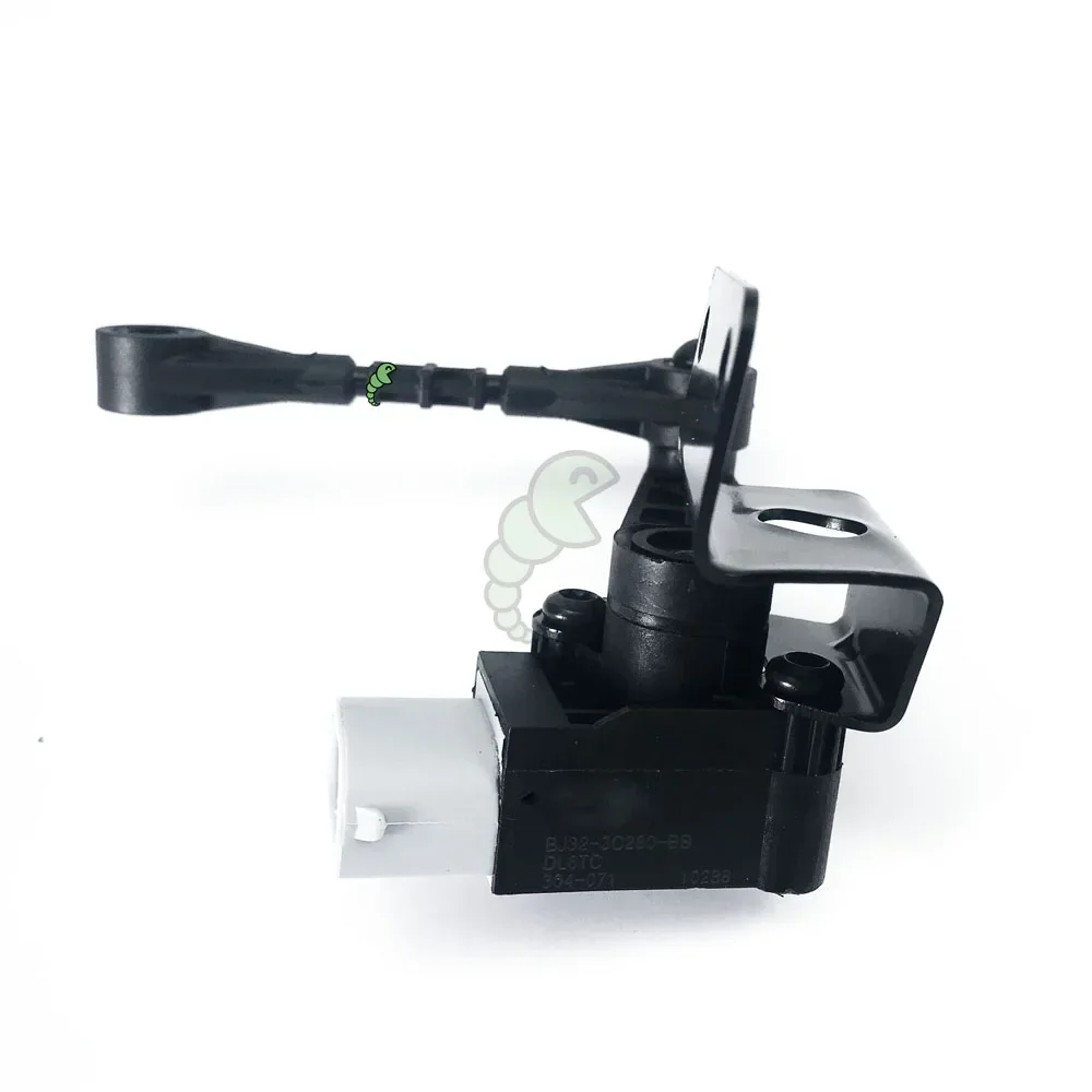 

Rear RH LR024220 Body Horizontal Headlamp height Horizontal position sensor 2012- Auto Electrical for Range Rover BJ323C280BB