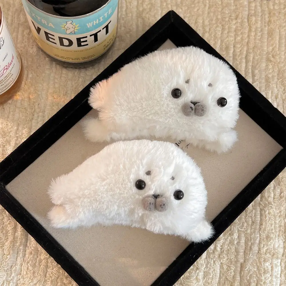 

Creative Animals Little Seal Hair Claw Hairpin White Plush Hair Clip Cute Korean Style Large Shark Clip Daily