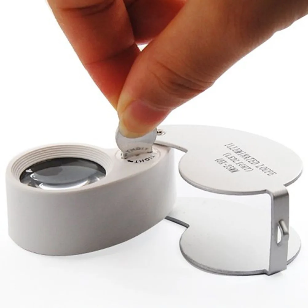 

Folding 40X 25Mm Metal Magnifier Loupe with LED Light Powered by Button Cells Ideal for Diamond Inspection and Science Lab Use