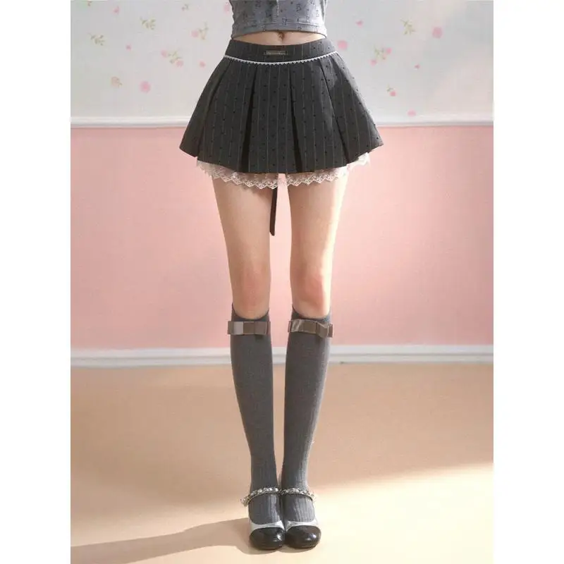 Sweet Bow Gray Pleated Skirt Women Kawaii Lace Patchwork Mini Skirts Lolita Dot Print Cutecore Fashion Short Skirts