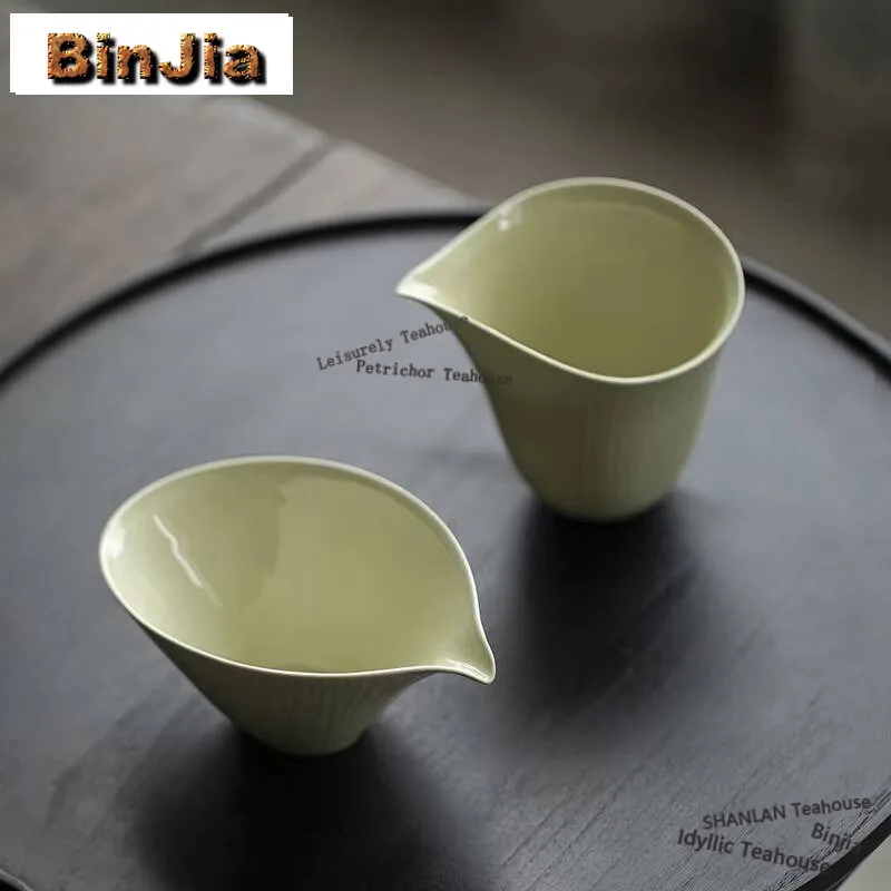 

Reed Green Handmade Fair Cup Household Boutique Oval Tea Pitcher Aesthetic Cha Hai Justice Cup Cafes Decoration Supplies Gifts