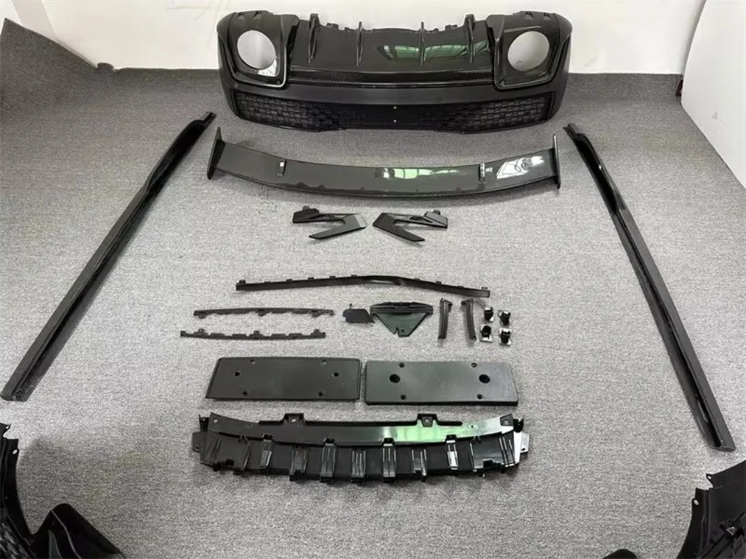 Car Body Kits Include Bumper Headlights Hood Side Skirt Rear Diffuser for 2017-2019 R8 |Upgrade the New  22023 R8 Style