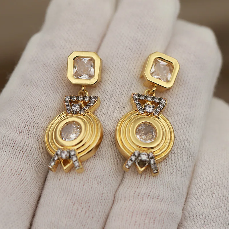 New Sight Design Multicolor Crystal Geometric Stud Earrings for Women Fashion Brand Jewelry Delicate Zirconia Earrings