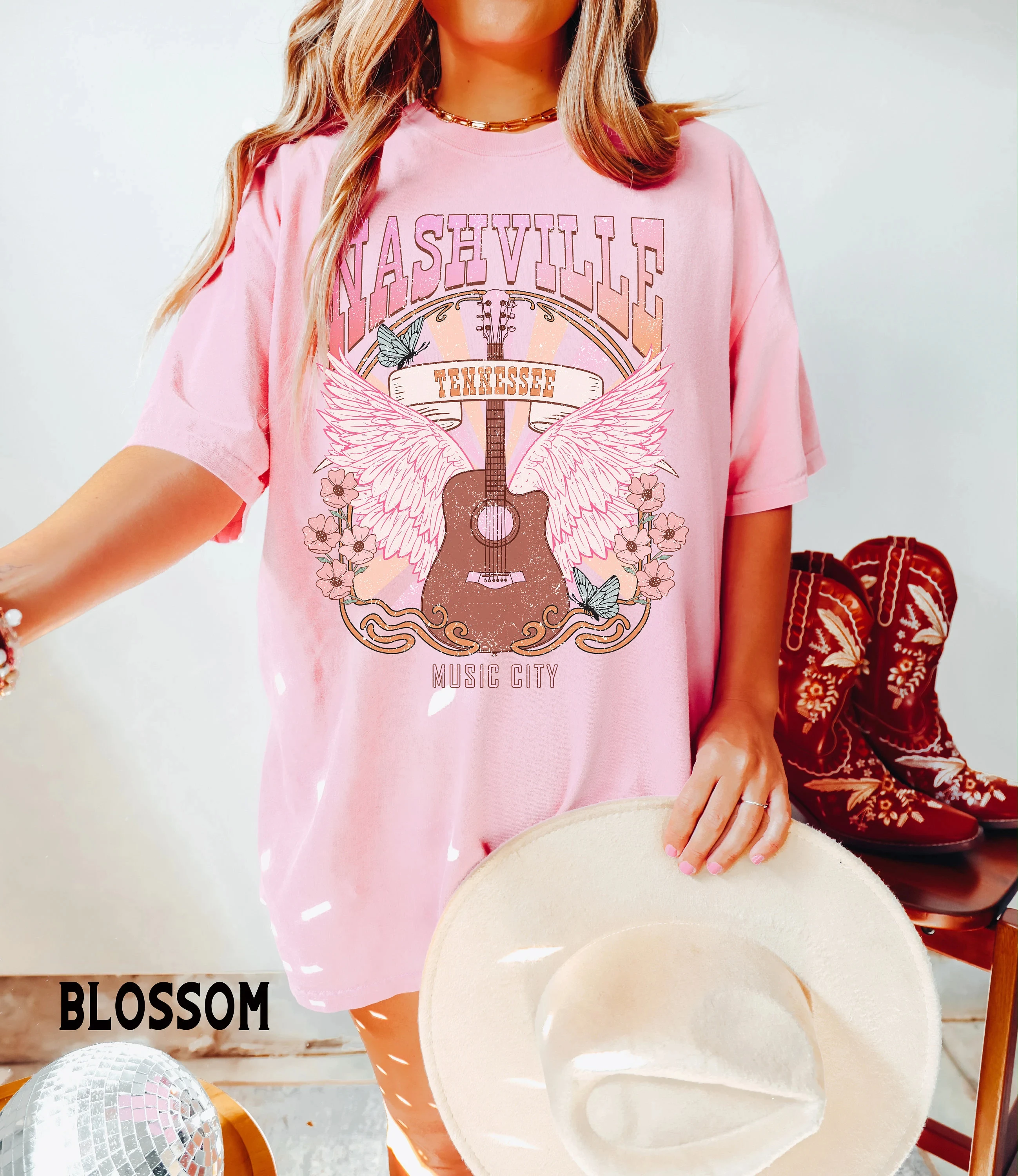 Summer Women's Vintage Nashville Guitar Wings T-Shirt Cotton and Breathable Short Sleeve Streetwear Oversized Loose Casual