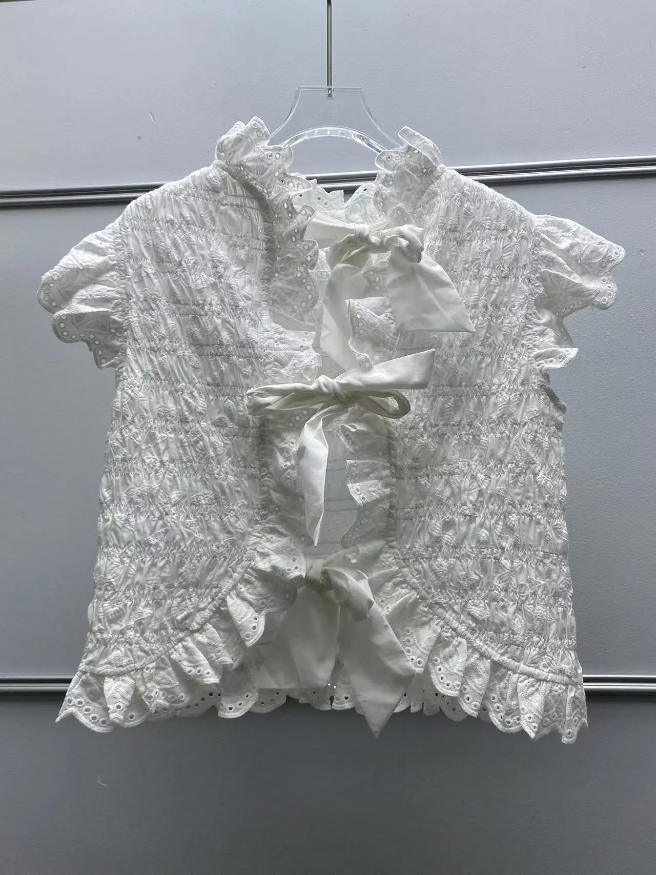 2025 Sezanes shirt French vintage summer new sweet ageing stretch pleated design wood ear collar small fly sleeve waist
