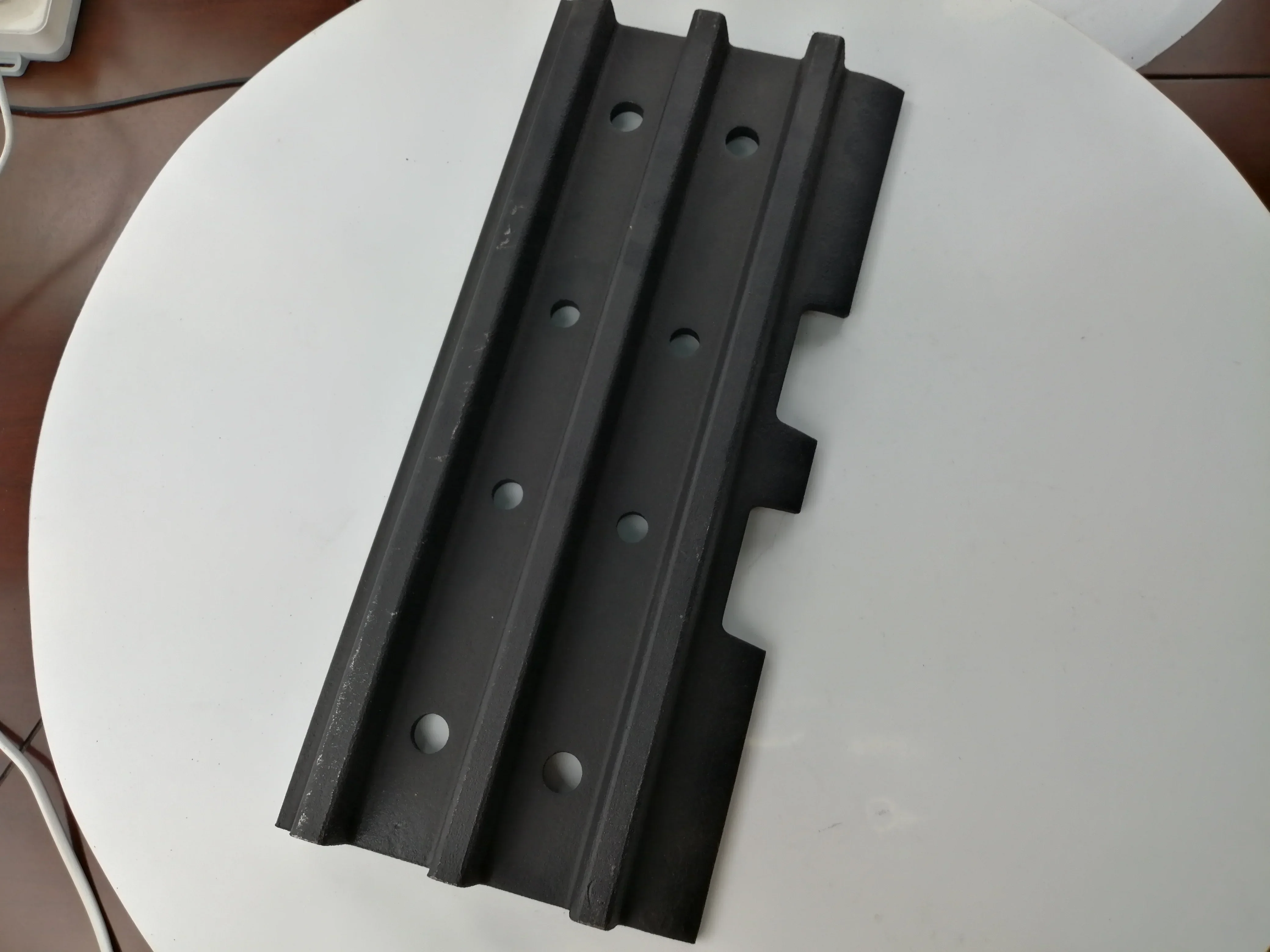 أرض أسفلت عالية الجودة 2500/ABG525 نظام الهيكل السفلي لوحة مسار لوح فولاذي 400 مللي متر