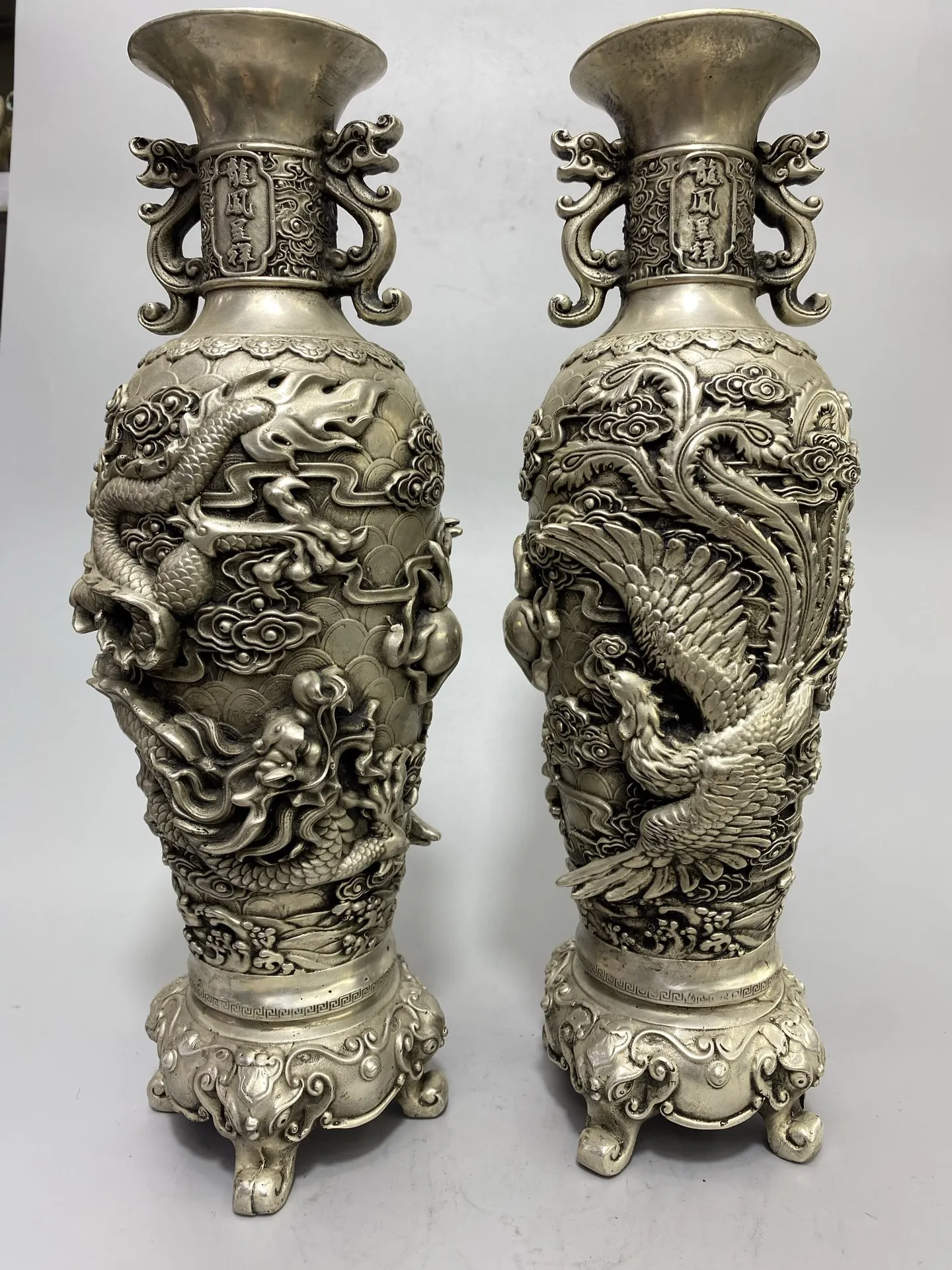 

15"Tibetan Temple Collection Old Bronze Gilded Silver Dragon and Phoenix Pattern Pixiu Statue Ear Vase Amass wealth Ornaments