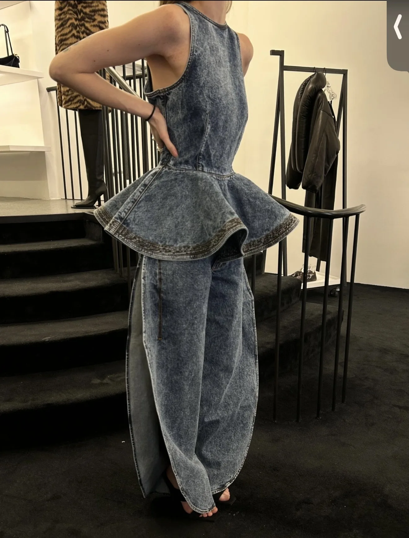 

Women's Fashion Waist Cinch Peplum Top With Slit Balloon Trousers, Denim Two Piece Outfit