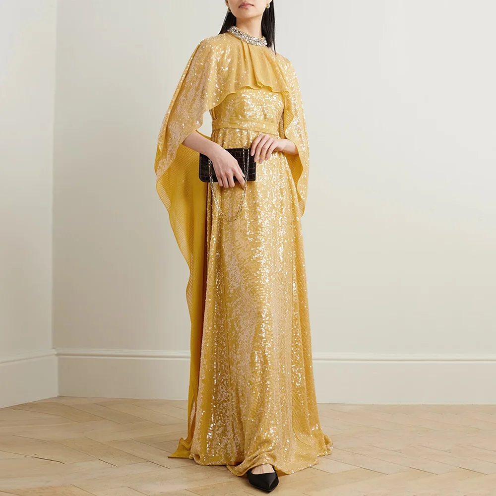 Mode-avondjurk op maat gemaakte hoge hals kristallen parels sweep trein een lijn lovertjes galajurk met cape robe de soiree