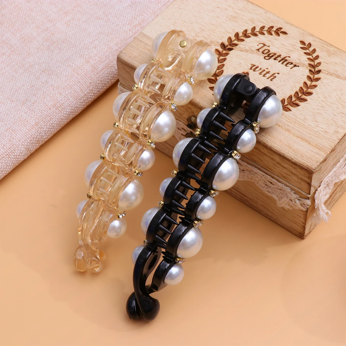 

2pcs Banana Hair Clips for Thick Hair Pearl Decor Ponytail Holders Claw Updo Accessories Women Styling Tools Easy Practical