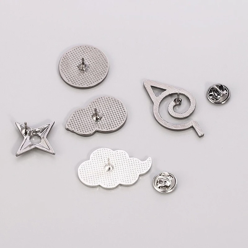Anime Naruto Emaille-Anstecker Akatsuki Roter Wolken-Sharingan Symbol des Dorfes der Blätter Metall-Brosche Abzeichen Rucksack-Reversnadel Sammlerstücke Geschenke – Detail 6