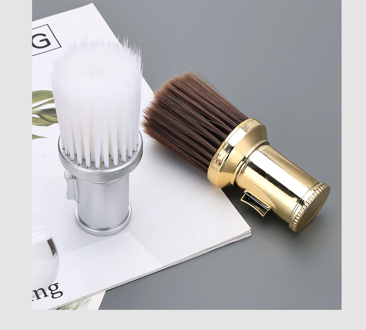 Professionelle Friseurbürste und Nacken-Staubwedel, weiche Wildschweinborsten, Haarschneide-Reinigungsbürste für Salon-Haarschneidemaschinen-Werkzeug (schwarz/weiß) – Detail 14