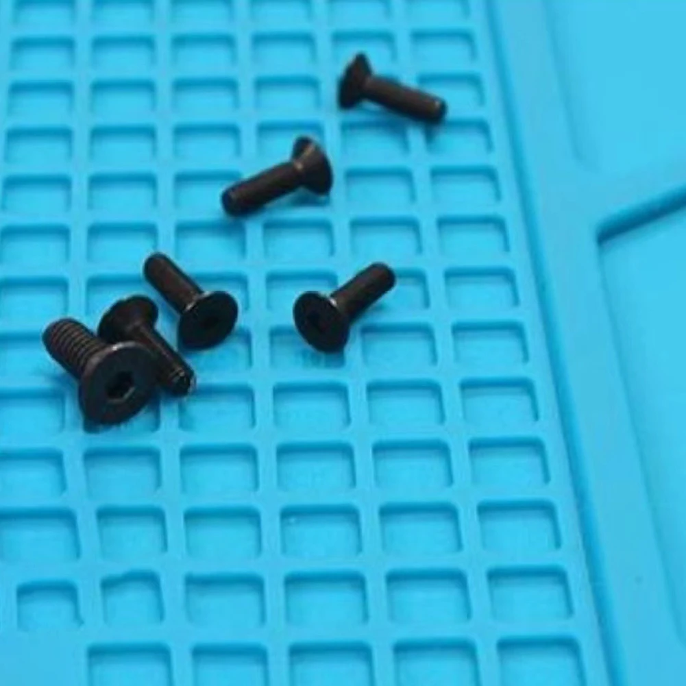 Repair Friendly Soldering Mat with Heat Tolerant Silicone Base and ESD For Safe Top Layer for Consistent Workshop Use