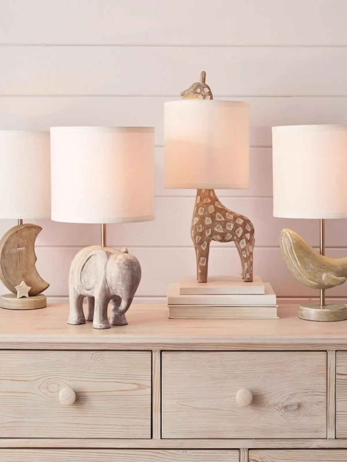 

French retro bedroom bedside lamp, warm and creative decorative lamp, artistic children's room cute animal desk lamp