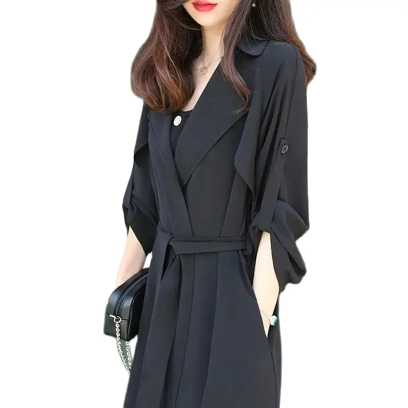 

2024 New Summer Cardigan Sunscreen Coat Women Temperament Trench Coat Black Thin Long Fashion Windbreaker Outwear Female