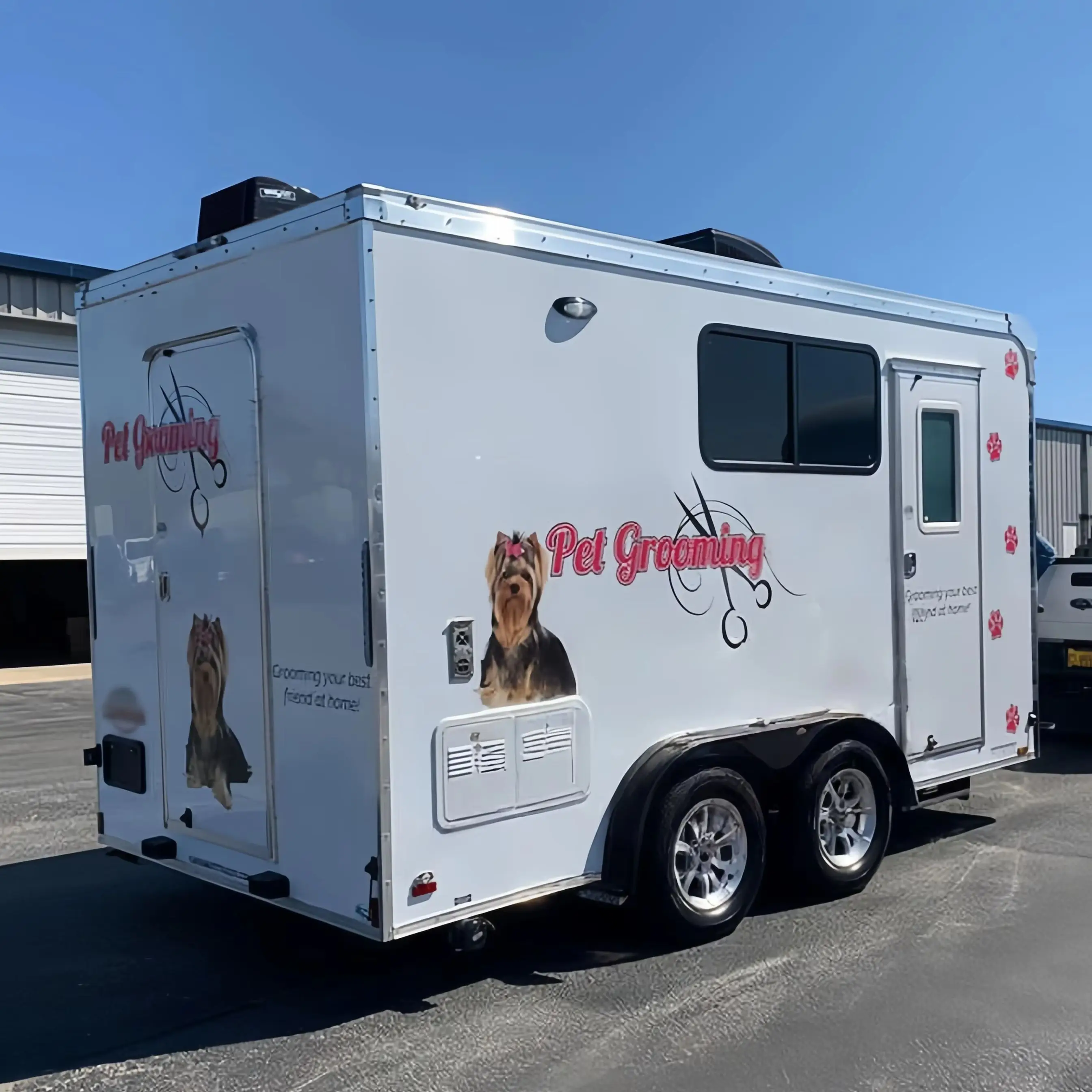

Portable Outdoor Truck Trailer Multi-Functional Pet Grooming Trailer Outdoor Dog Wash Truck Pet Salon