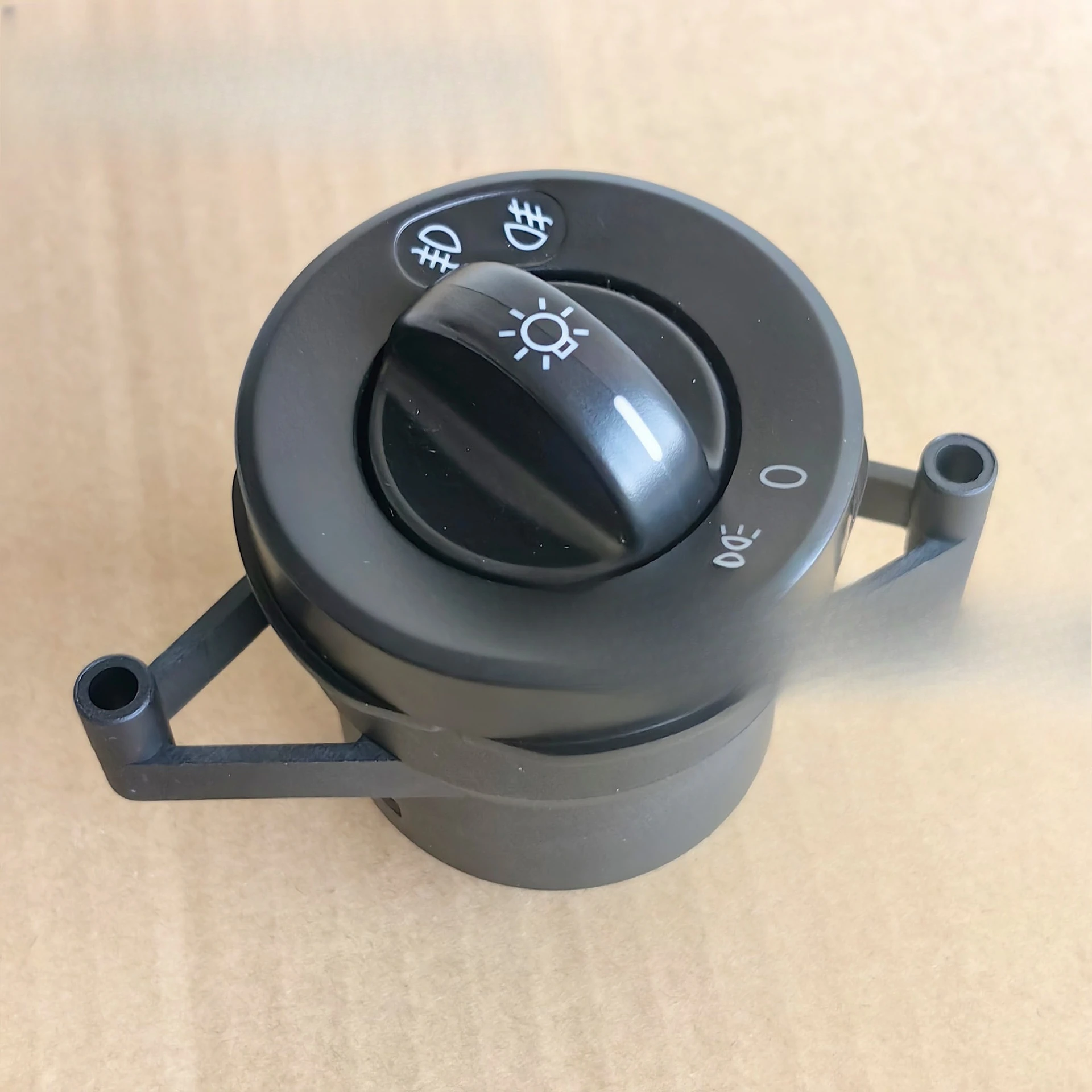 

Applicable To Headlight Switch 0015453404