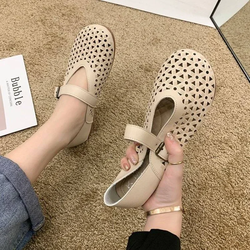 Flats Ladies Footwear Hollow Round Toe Flat Green Kawaii Cute Women's Shoes Moccasins with Discount on Offer Wholesale 39 Casual