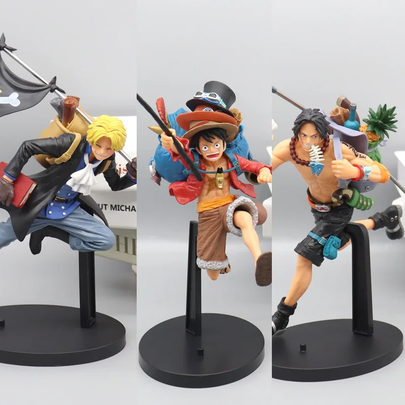 One PieceรูปLuffyสามBrothers Sabo Ace Luffyอะนิเมะรุ่นตกแต่งสํานักงานเด็กคอลเลกชันของขวัญAction Figure