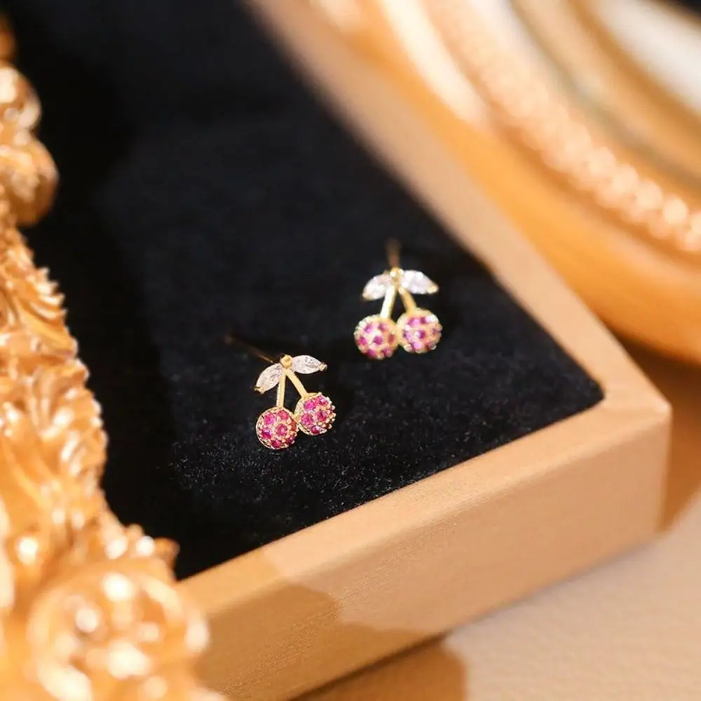 

Cute Crystal Rhinestone Cherry Jewelry Suit Exquisite Light Luxury Necklace Earring Set Sweet Cherry Necklace Set Birthday Gifts