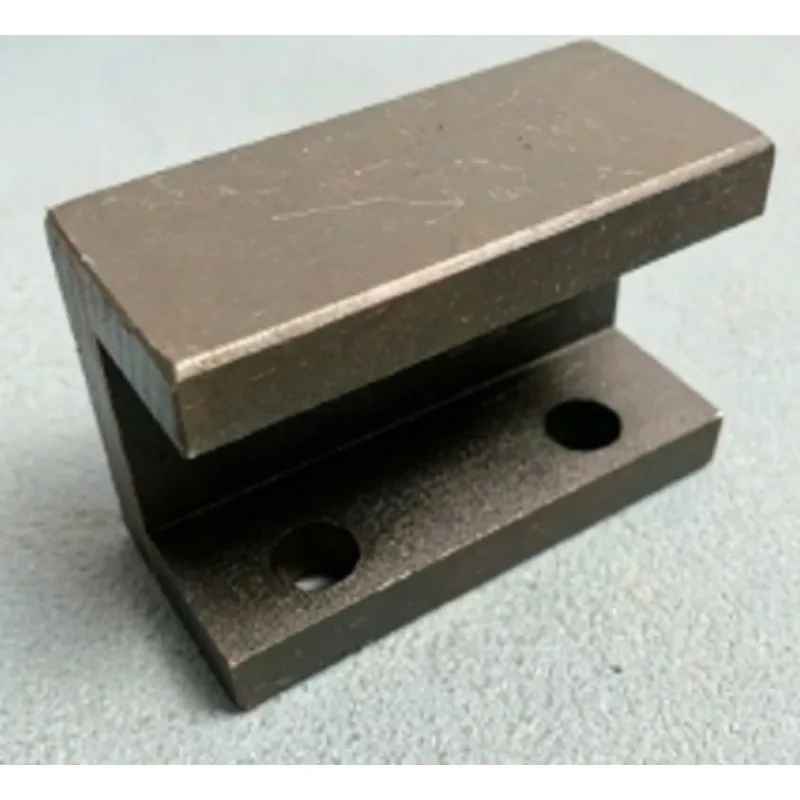 Split cable shear guide block lithium battery cable cutter fittings