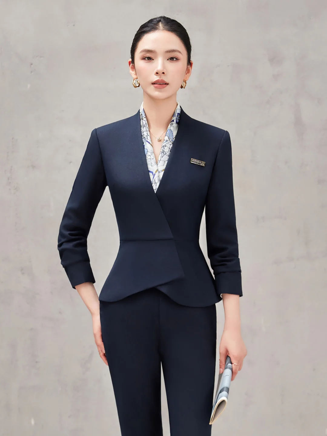 High-End Women's Suit Set 2026 New Professional Manner Front Desk Sales Office Hotel Workwear Polyester Fiber V-Neck Long Sleeve