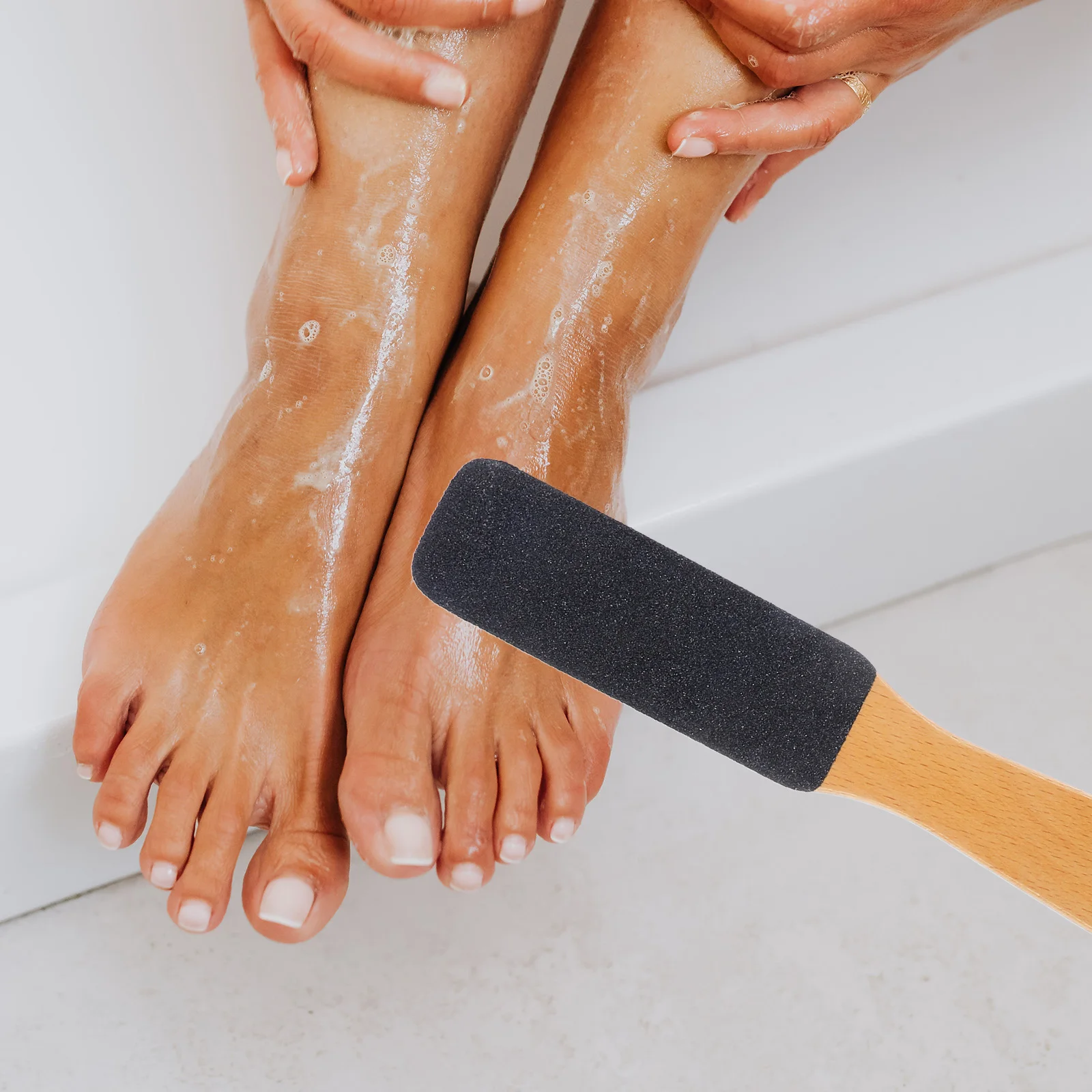

2pcs Double Sided Pedicure Scrubber Callus Remover Hard Skin Exfoliator Foot File Smooth Feet Tool Handheld Foot Care Rasp Men