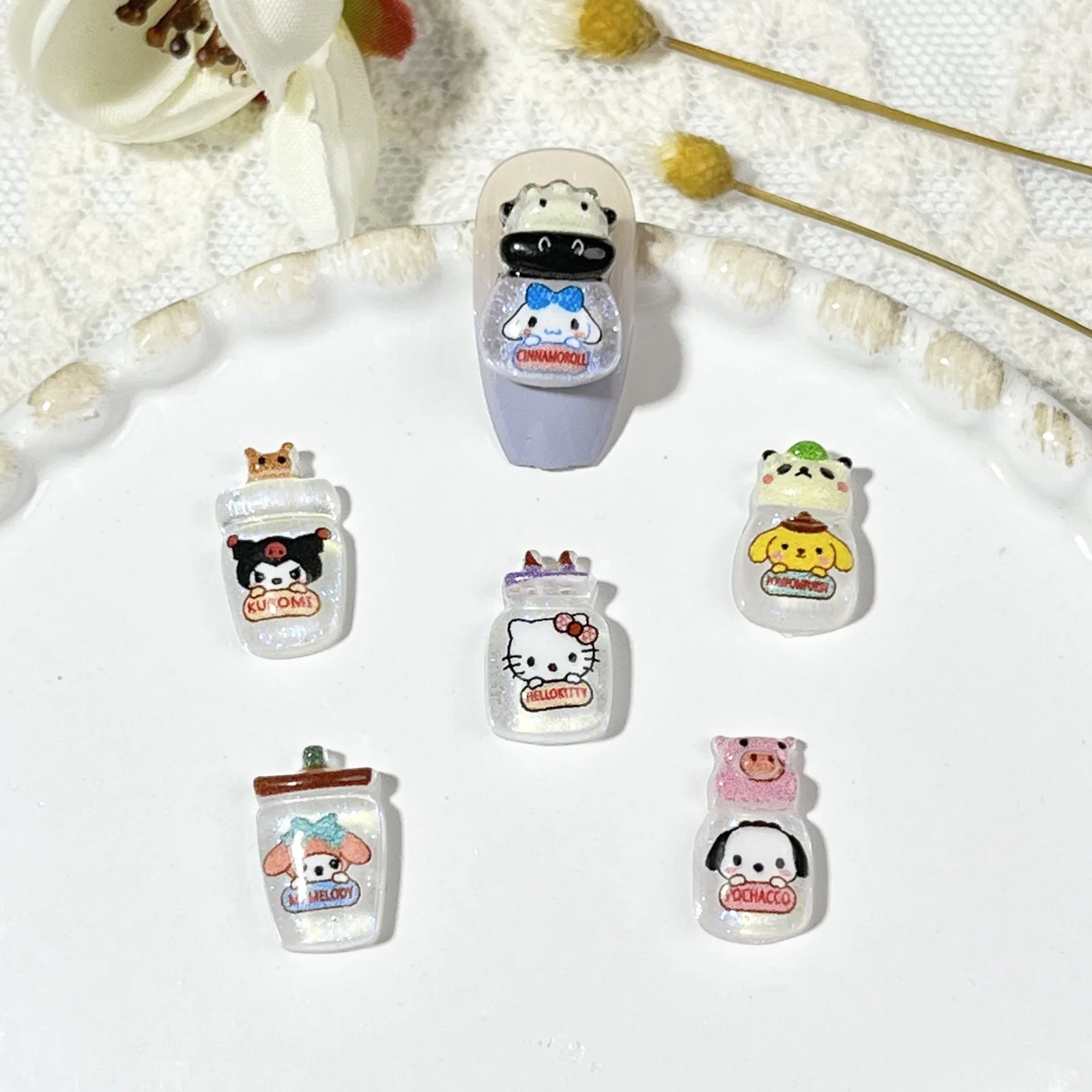 20pcs/set Sanrio Nail Art Cartoon Figure Kawaii KT Cat Pochacco Luminous Bottle Shape Resin Nail Charm Accessories Children Gift