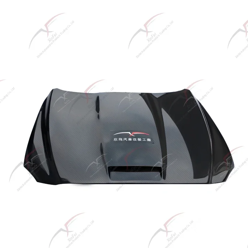 Suitable for F-pace 2016-2020 car hood engine hood black carbon fiber decoration modified car parts accessories