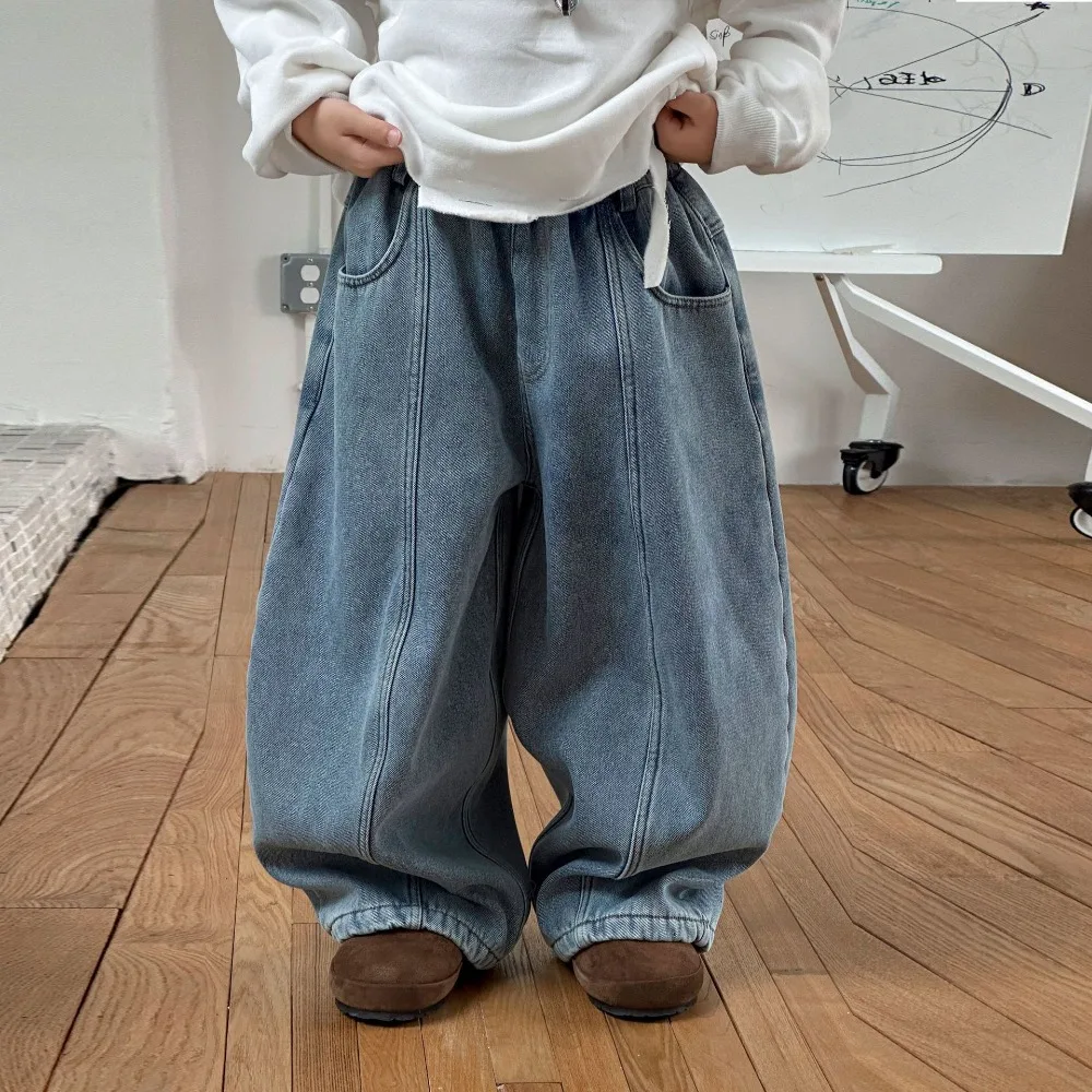 

2025 Autumn New Boys Fleece Jeans Children's Thickened Trousers Integrated Fleece Loose Personality Casual Pants