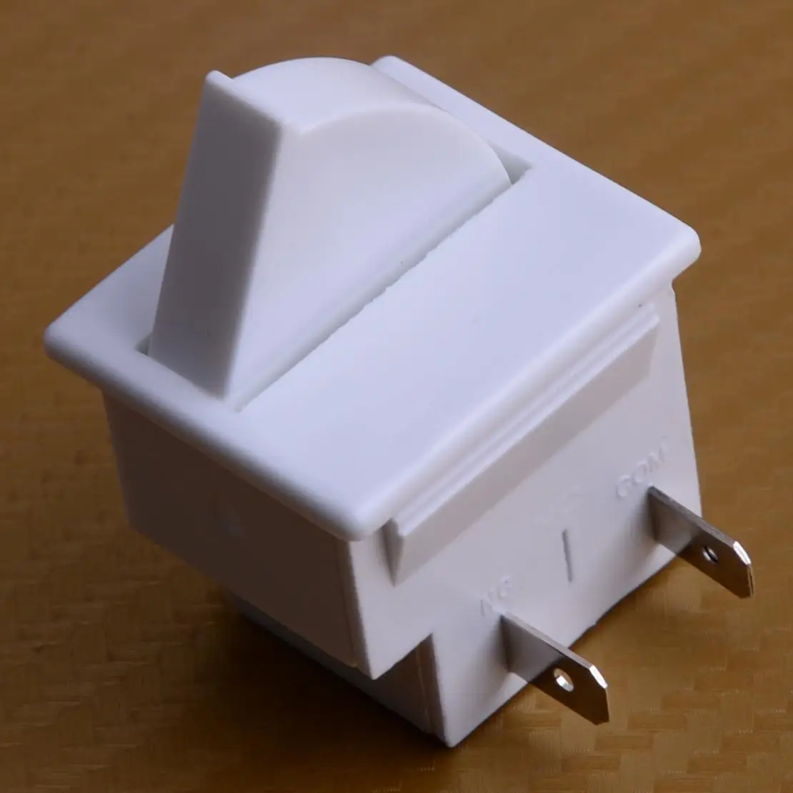 2 Pin Refrigerator Door Lamp Light Switch Replacement 5A 125V Fridge Part Kitchen Tools White