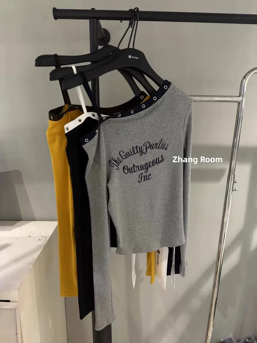 oulder Bared T irt damessli Koreaanse versie slim fit lang Sve katoen creatieve print veelzijdige hot girl top