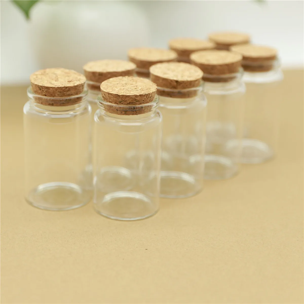 6 Pcs/lot 32*47*80mm 90ml Glass Bottles With Cork Spicy Storage Tiny Bottle Containers Glass Jars Candle Vials Craft DIY Jar