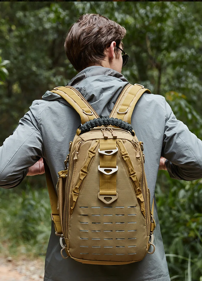 

Men's large capacity tactical mountain pack camouflage wear - resistant Oxford cloth mountain multi - function backpack